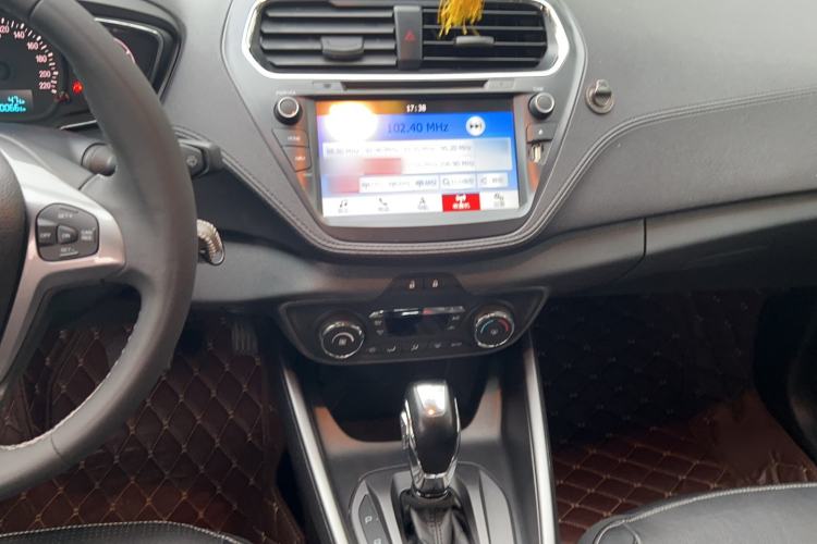 Used Ford Escort 2015 1.5L Automatic Fashion Model
