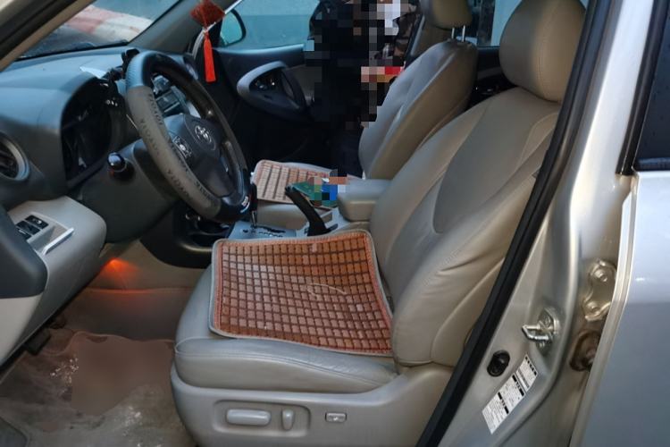 Used Toyota RAV4 2009 2.4L Automatic Luxury Edition