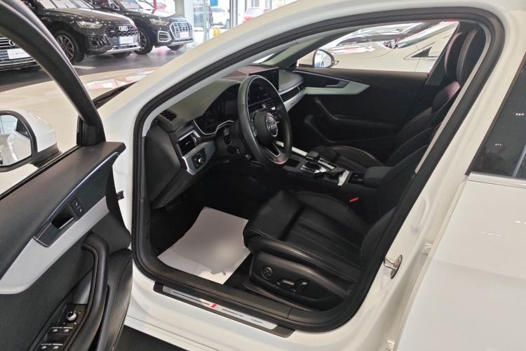 Used Audi A4L 2020 40 TFSI quattro Luxury Dynamic Model
