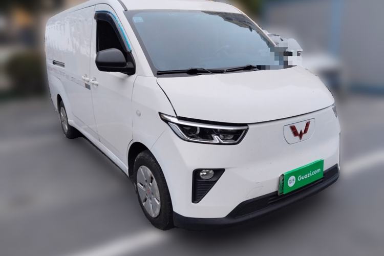 Used Wuling Yangguang 2024 300km Comfort Version with Sealed Windows 60kW
