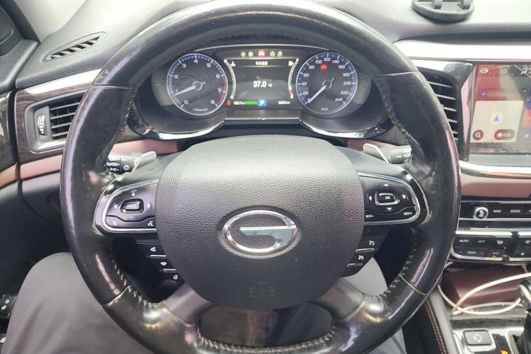 Used GAC Trumpchi GS8 2017 320T Two-Wheel Drive Luxury Smart Connectivity Version (7 Seats)