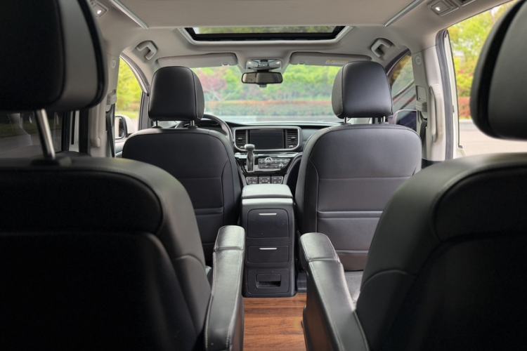 Used GAC Trumpchi M8 2020 390T Deluxe Edition Interior 12