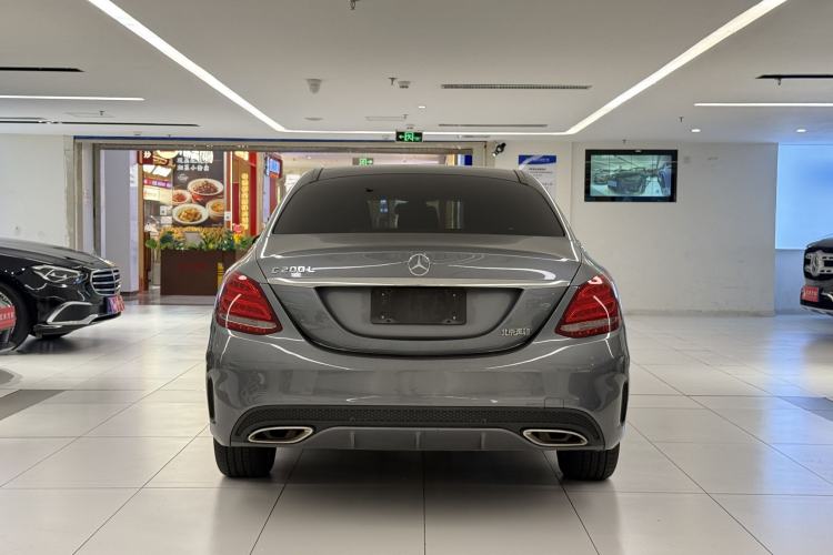 Used Mercedes-Benz C-Class 2017 Facelift C 200 L Sport Edition Exterior 4