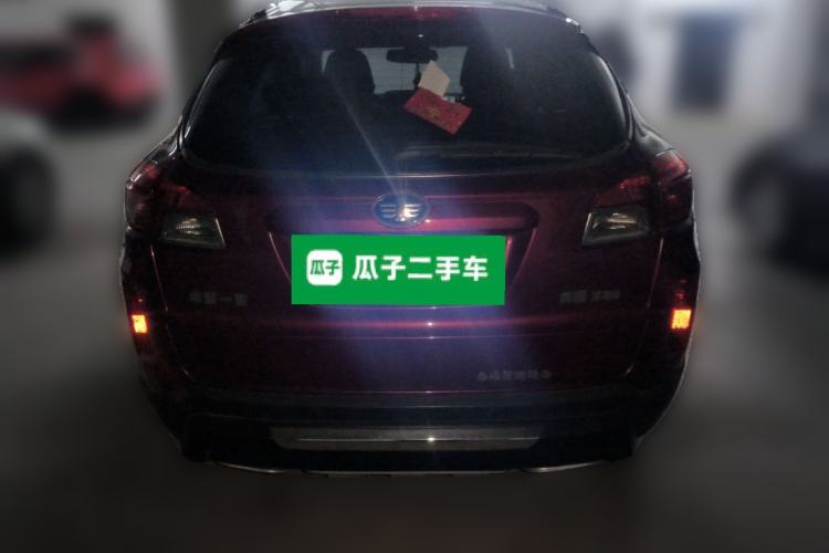 Used Bestune X80 2013 2.0L automatic luxury version
