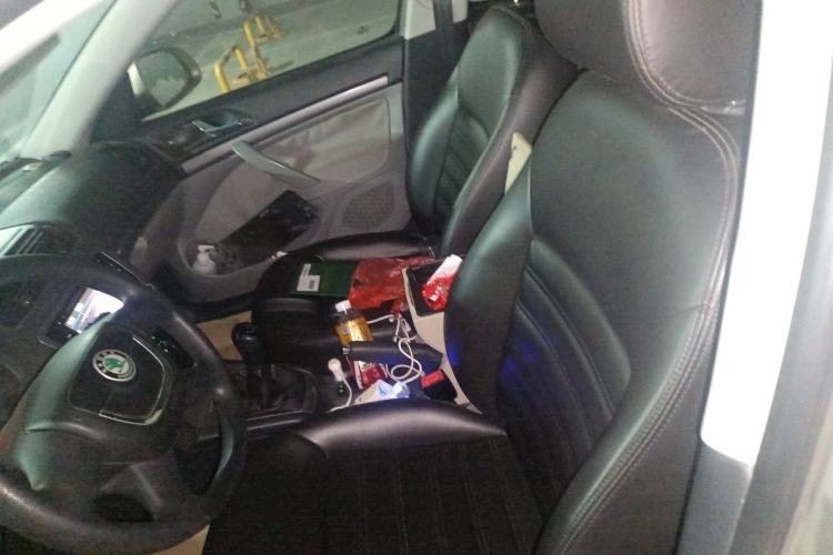 Used Skoda Octavia 2013 1.6L Manual Eado Edition