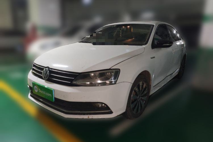 Used Volkswagen Sagitar 2017 1.6L Manual Comfort Model