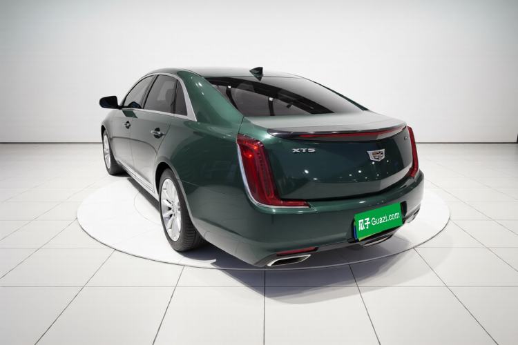 Used Cadillac XTS 2018 28T Elite Edition Rear Left 45 Deg