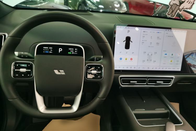 Used Li Auto L8 2023 Pro Model
