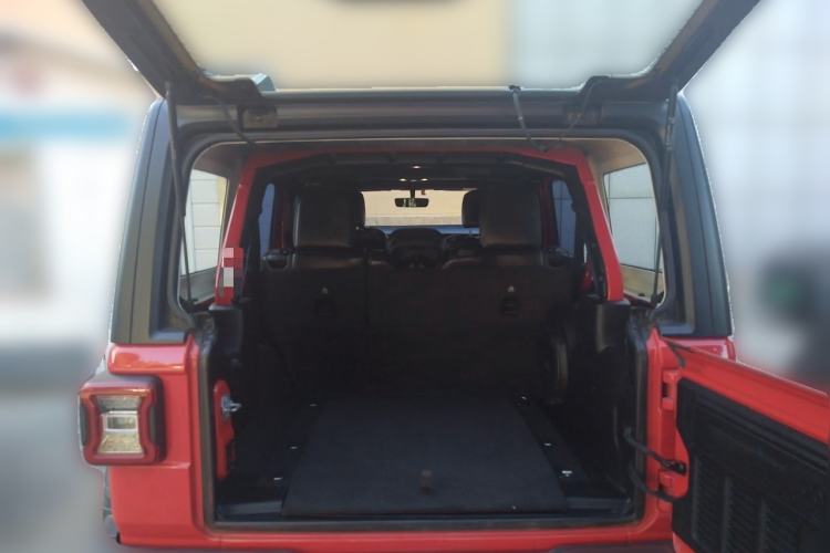 Used Jeep Wrangler 2021 2.0T Robin Hood Four-Door Edition