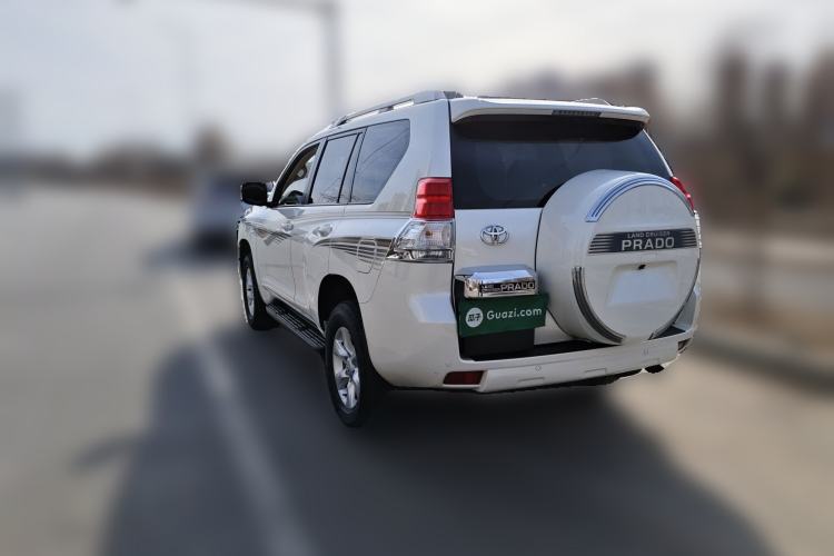 Used Toyota Prado 2013 2.7L Automatic Parallel Import