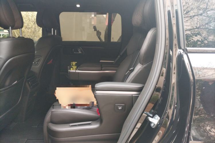 Used Polestones 01 2023 Deluxe 6-Seater Version