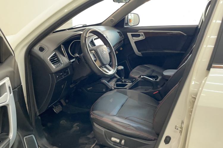 Used Geely Auto GX7 2015 Sports Edition 2.0L Automatic Prestige Model
