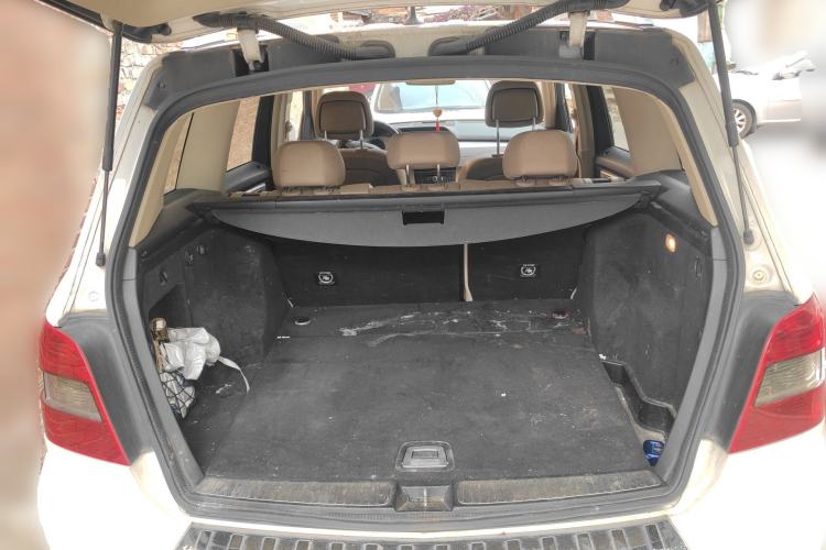 Used Mercedes-Benz GLK-Class 2012 GLK 300 4MATIC Dynamic Edition Trunk