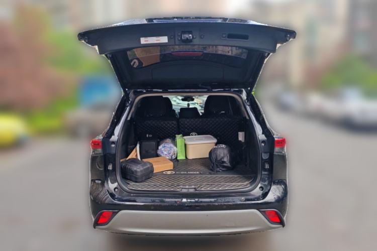 Used Toyota Highlander 2022 Dual-Engine 2.5L Four-Wheel Drive Prestige Version 7 Seats Trunk