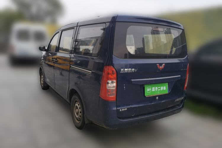 Used Wuling Rongguang V 2015 1.2L Base Version