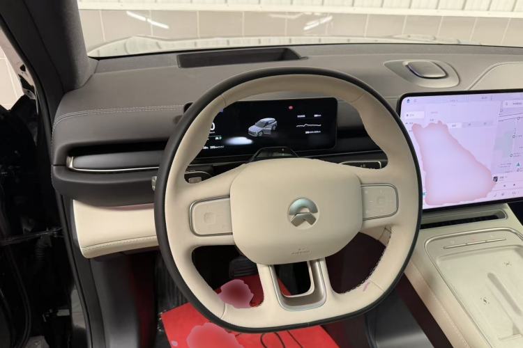 Used Nio EC6 2025 75 kWh Steering Wheel