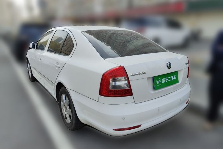 Used Skoda Octavia 2012 1.6L Automatic Yijun Edition Rear Left 45 Deg