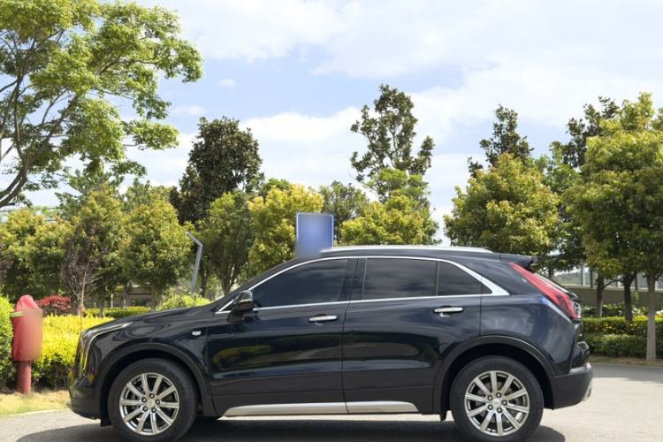 Used Cadillac XT4 2021 28T Two-Wheel Drive Leading Version