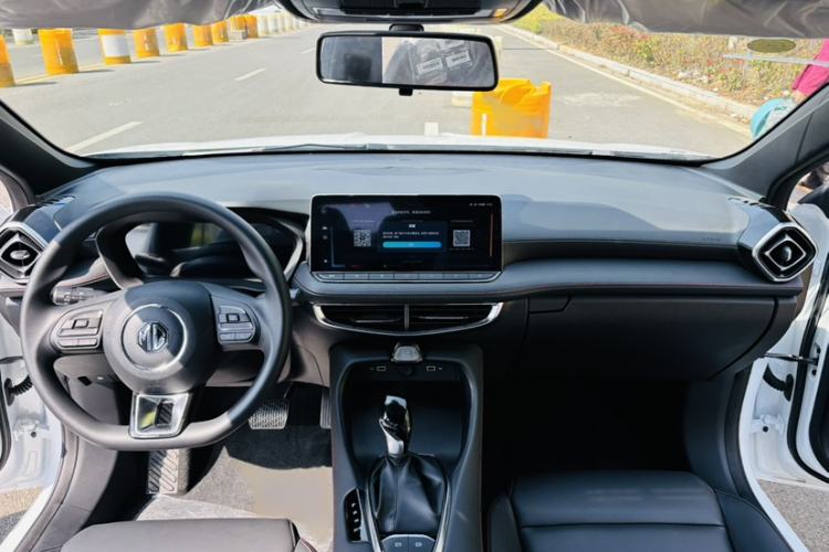 Used MG 5 2026 Model 180DVVT Global Luxury Edition Interior 1