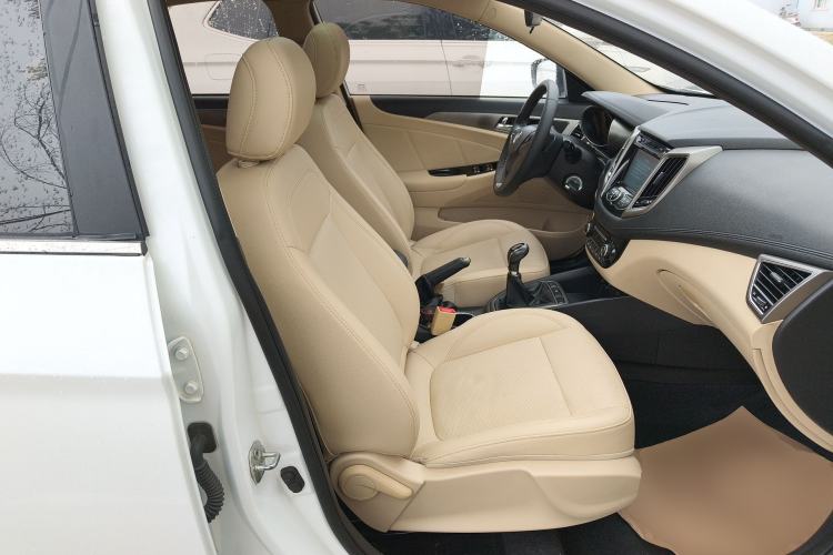 Used CHANGAN Eado 2016 1.6L Manual Fashion Edition Right Front Seat