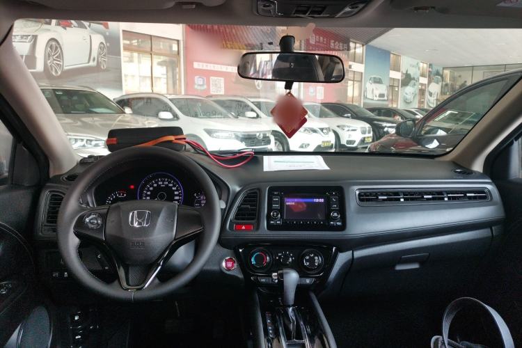 Used Honda Vezel 2016 1.8L CVT Front-Wheel Drive Pioneer Edition