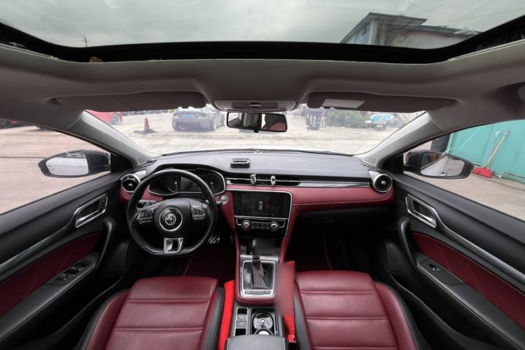 Used MG 6 2019 20T Automatic Trophy 10th Anniversary Edition Interior 3