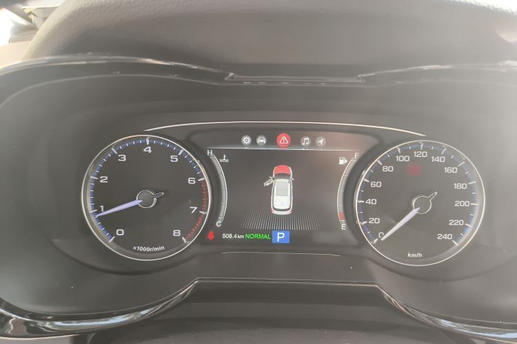 Used GAC Trumpchi GS8 2017 320T Two-Wheel Drive Luxury Smart Connectivity Version (7 Seats)