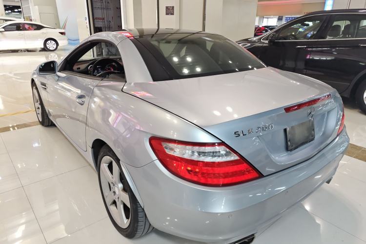 Used Mercedes-Benz SLK-Class 2011 SLK 200 Fashion Model
