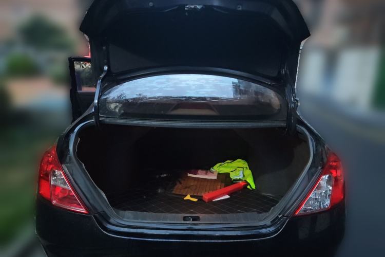 Used Nissan Sunny 2011 1.5XE CVT Comfort Edition Trunk