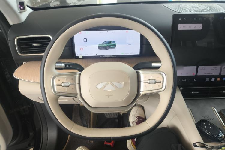 Used Chery T11 2026 Model 220 All-Wheel Drive Family Fun Edition