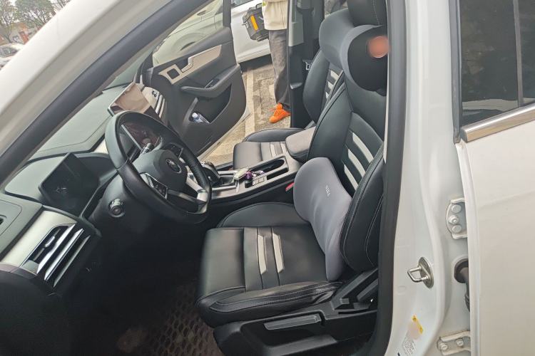 Used BYD Qin Pro 2018 1.5TI Automatic Smart Connect Fendong Model Left Front Seat