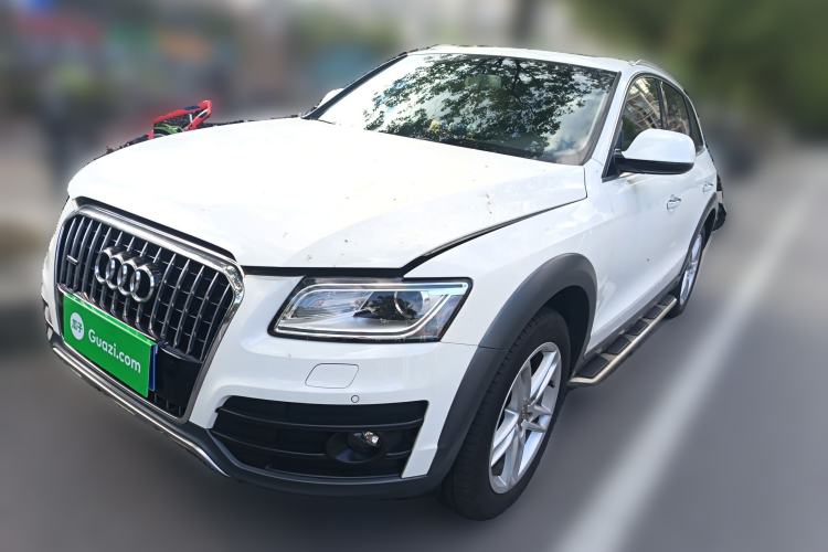 Used Audi Q5 2018 Collector's Edition 40 TFSI Technology Model