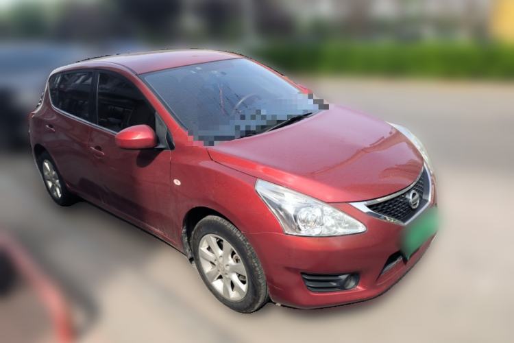 Used Nissan Tiida 2014 1.6L CVT Comfort Model Front Right 45 Deg