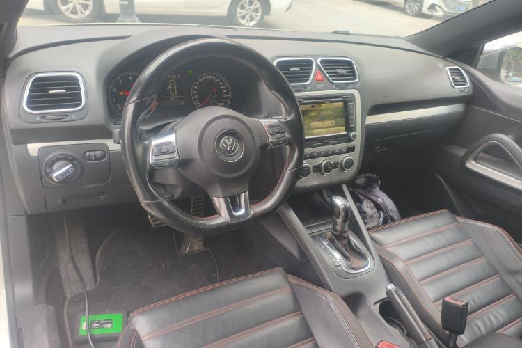 Used Volkswagen Scirocco 2013 2.0 TSI Million-Mile Edition Center Console