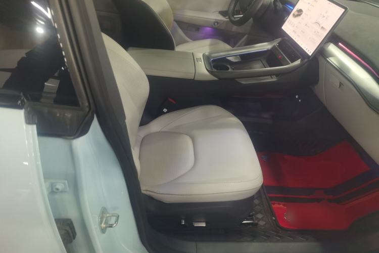 Used ARCFOX Alpha S5 2024 560MAX 185kW
