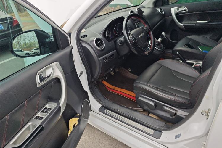 Used Haval H6 2016 Upgraded Model 1.5T Manual Two-Wheel Drive Elite Version