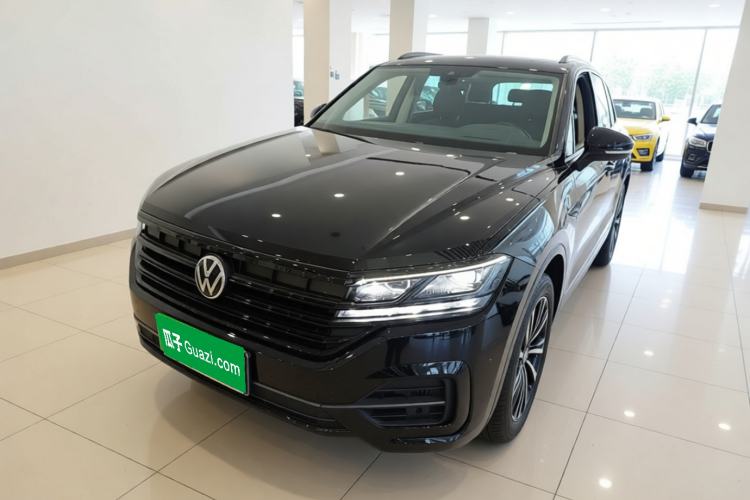 Used Volkswagen Touareg 2023 3.0 TSI Luxury Edition Obsidian Black Sport Package