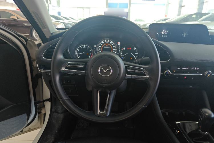 Used Mazda 3 Axela 2021 2.0L Automatic Zhi Rui Edition Steering Wheel