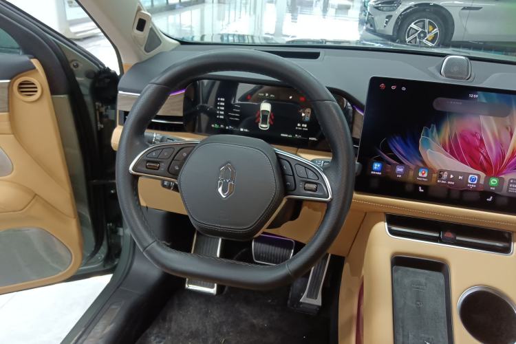 Used Hima AITO M5 2022 Range-Extended Rear-Drive Standard Version Steering Wheel