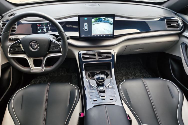 Used BYD Qin PLUS 2021 EV 400KM Luxury Model Interior 1