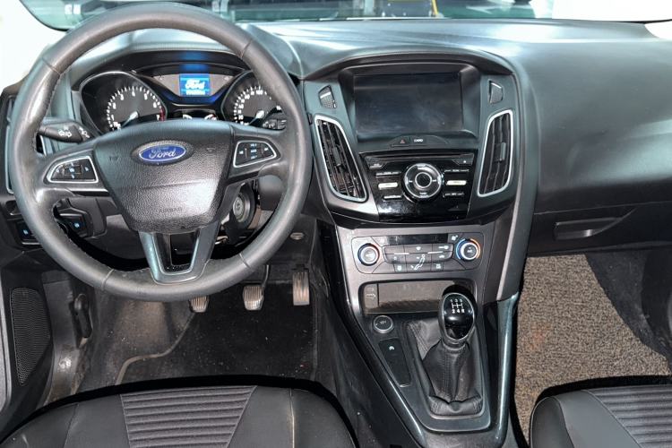 Used Ford Focus 2018 Two-Door Classic EcoBoost 125 Manual - Supercharged Style SmartDrive Edition
