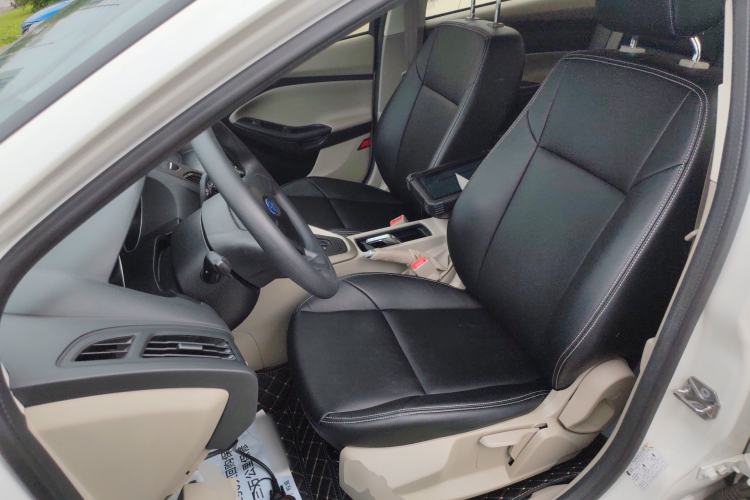 Used Ford Focus 2015 Sedan 1.6L Automatic Comfort Model