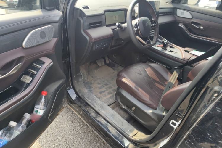 Used JETOUR X90 PRO 2024 1.6T DCT Luxury Edition 7-Seater