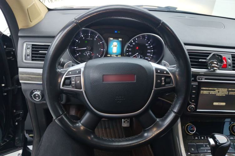 Used Haval H8 2015 2.0T Four-Wheel Drive Luxury Model