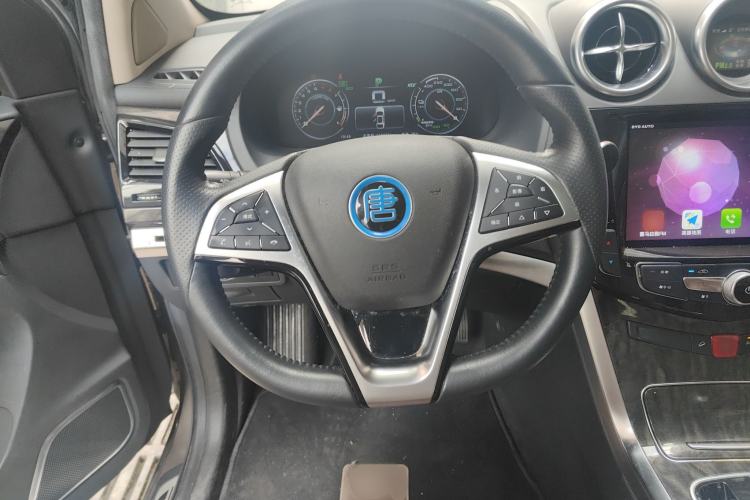 Used BYD Tang New Energy 2017 2.0T All-Wheel Drive Hyatt Model