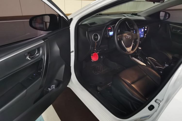 Used Toyota Corolla 2017 Revised Version 1.2T S-CVT GL
