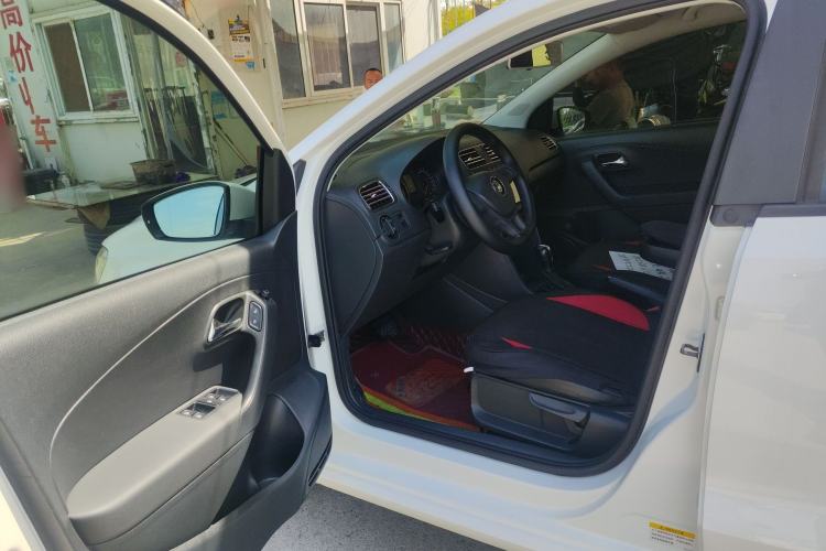 Used Volkswagen Polo 2014 1.4L Automatic Comfort Edition