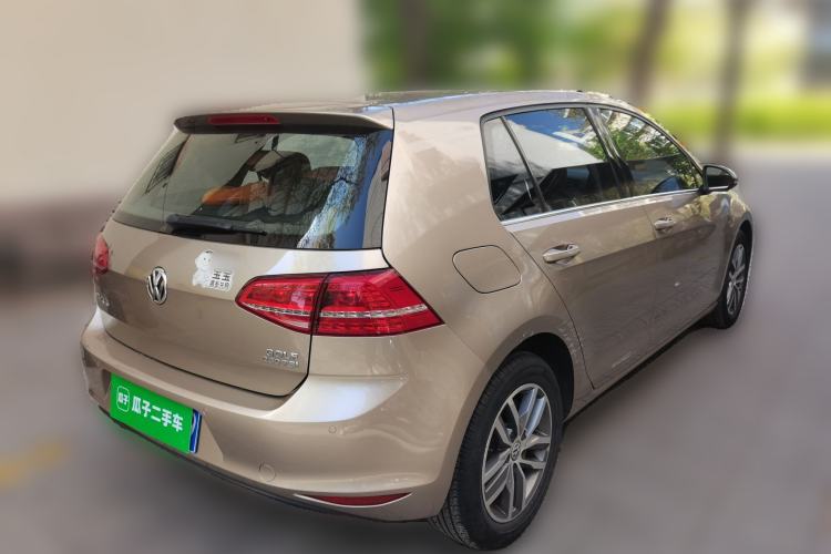 Used Volkswagen Golf 2016 230TSI Automatic Luxury Version Rear Right 45 Deg