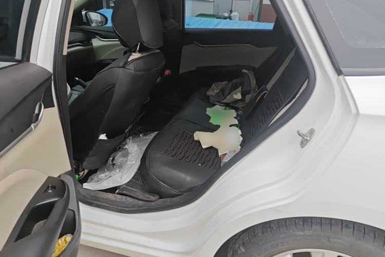 Used Buick GT 2018 15T Dual-Clutch Elite Model China V Standard Left Rear Seat