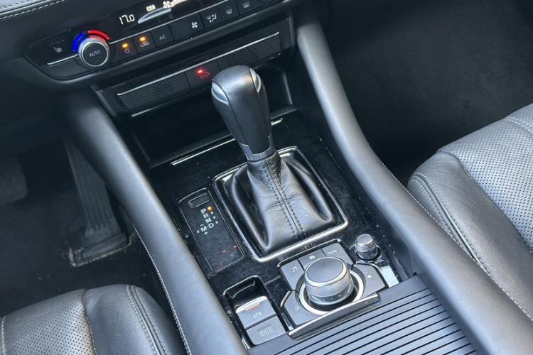 Used Mazda Atenza 2020 2.5L Skyline Sport Edition Gear Lever